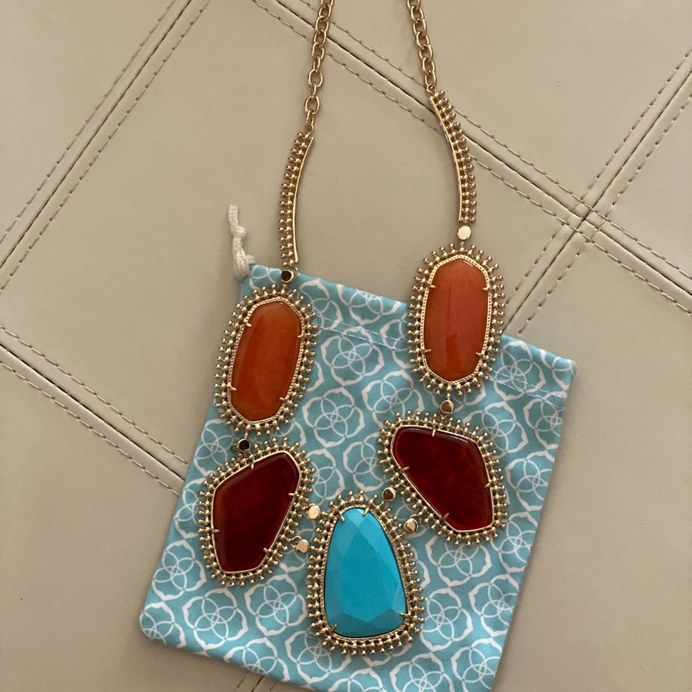 Kendra Scott Ava necklace